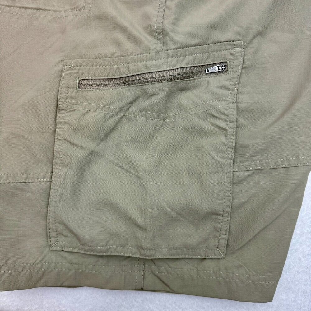 Columbia Sportswear Lightweight Nylon Belted Sport Shorts Men 42 Beige - Picture 10 of 11